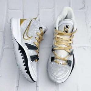Nike Kyrie 7EP